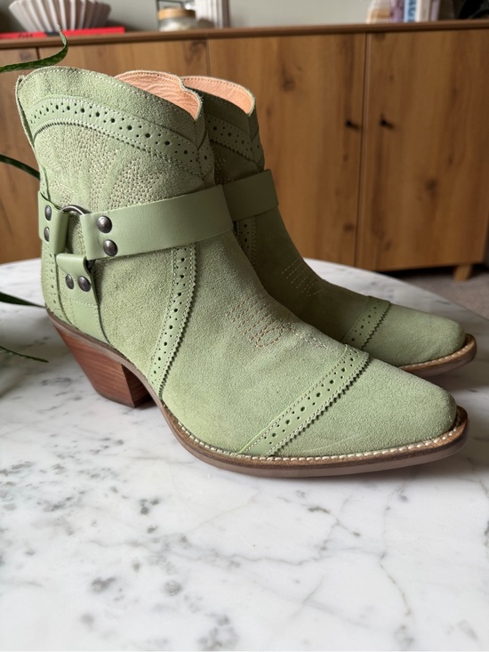 dingo Shoes - Dingo Gummy Bear Mint Suede Green Boots